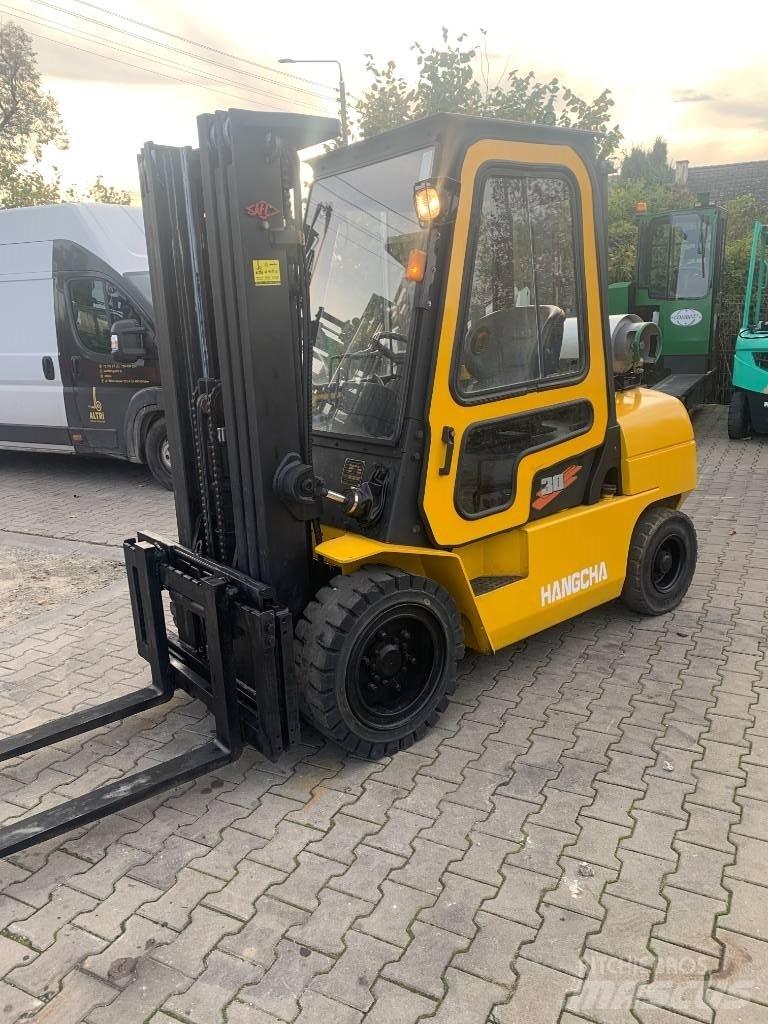 Hangcha CPQD 30 N LPG tehnika