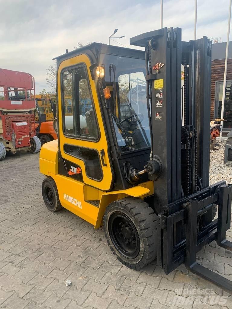 Hangcha CPQD 30 N LPG tehnika