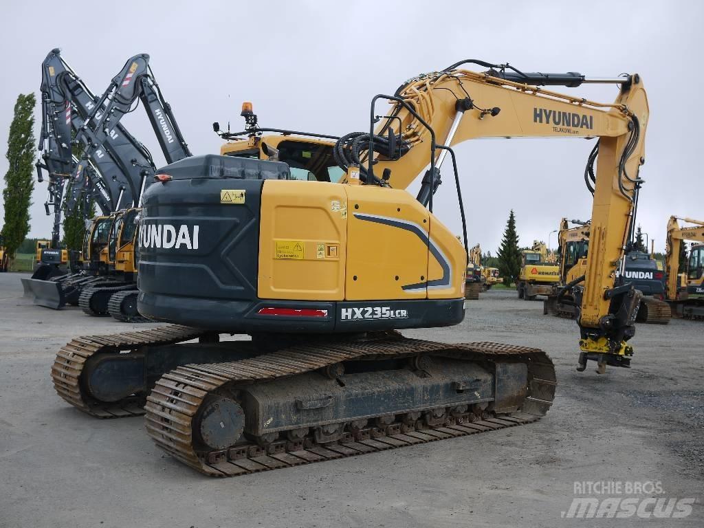 Hyundai HX 235 LCR Kāpurķēžu ekskavatori