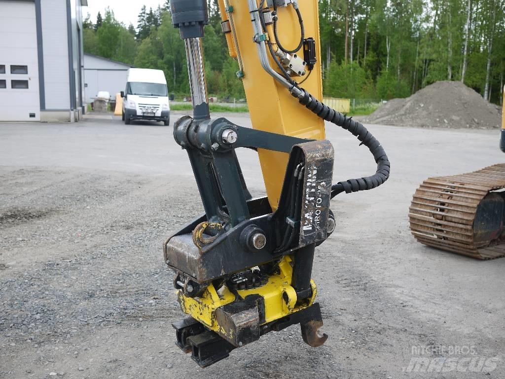 Hyundai HX 235 LCR Kāpurķēžu ekskavatori