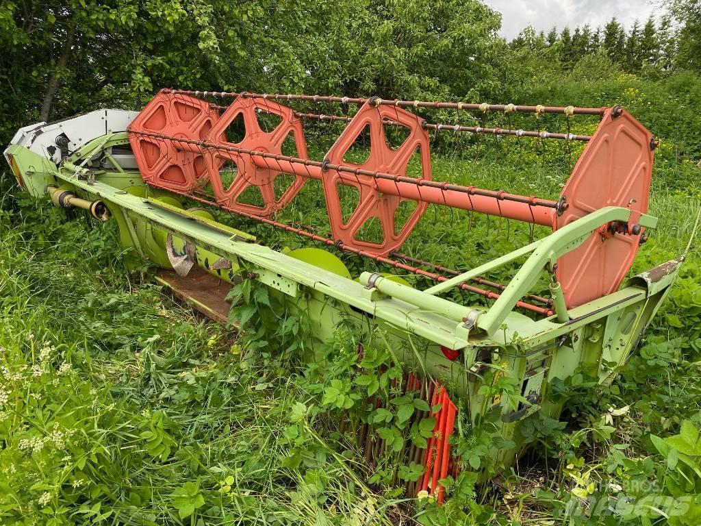 CLAAS Dominator 150 Ražas novākšanas kombaini