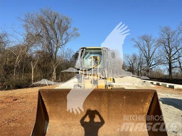 CAT 924K Iekrāvēji uz riteņiem