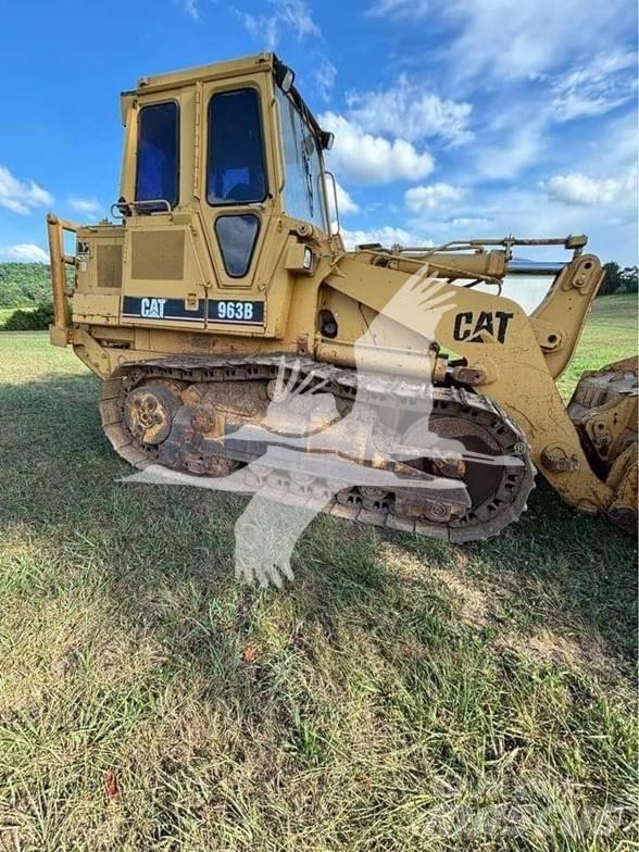 CAT 963B Kāpurķēžu iekrāvēji