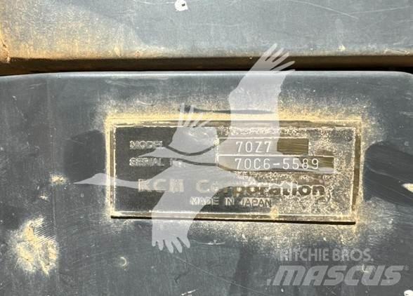 Kawasaki 70Z7 Iekrāvēji uz riteņiem