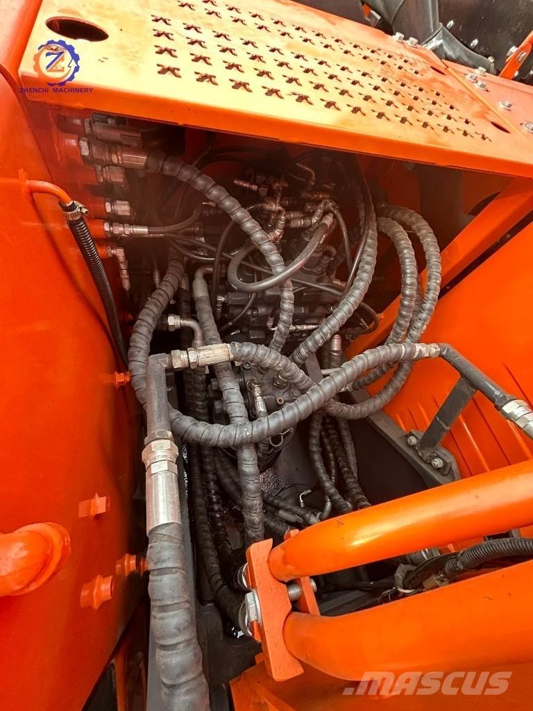 Doosan DX 150 Vidēja lieluma ekskavatori 7 t - 12 t