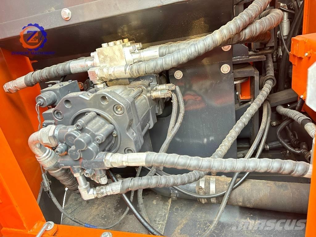 Doosan DX 150 Vidēja lieluma ekskavatori 7 t - 12 t