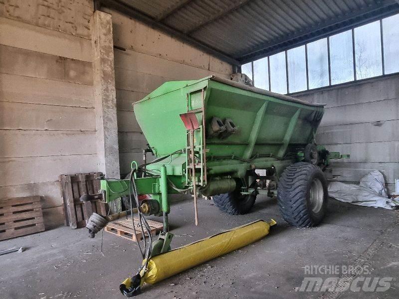  GÜSTROWER D056 Minerālmēslu izkliedētāji