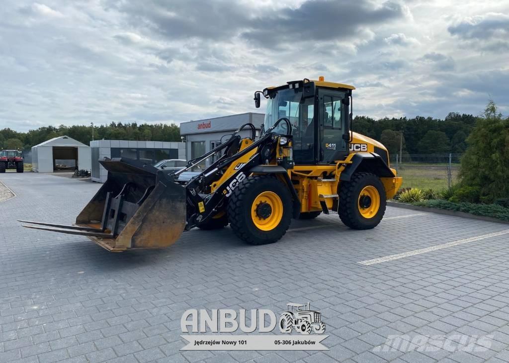 JCB 411 HT Iekrāvēji uz riteņiem