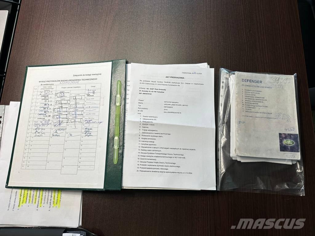 Land Rover Defender Celtņi nelīdzenām virsmām