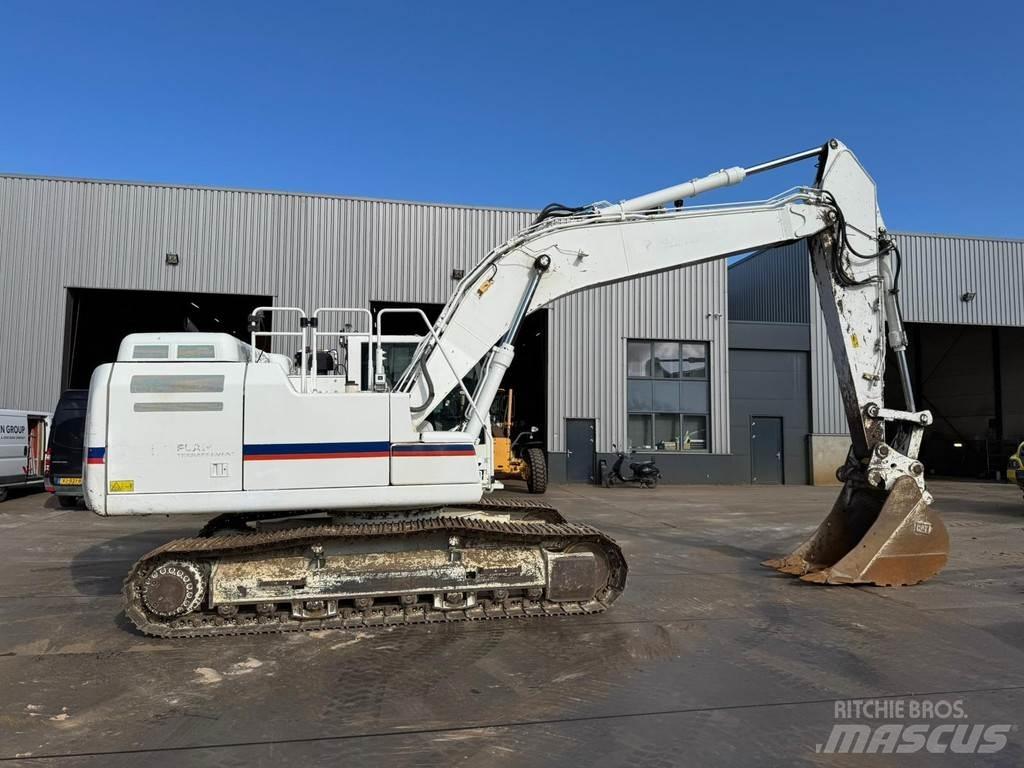 CAT 326FLN Īpašie ekskavatori