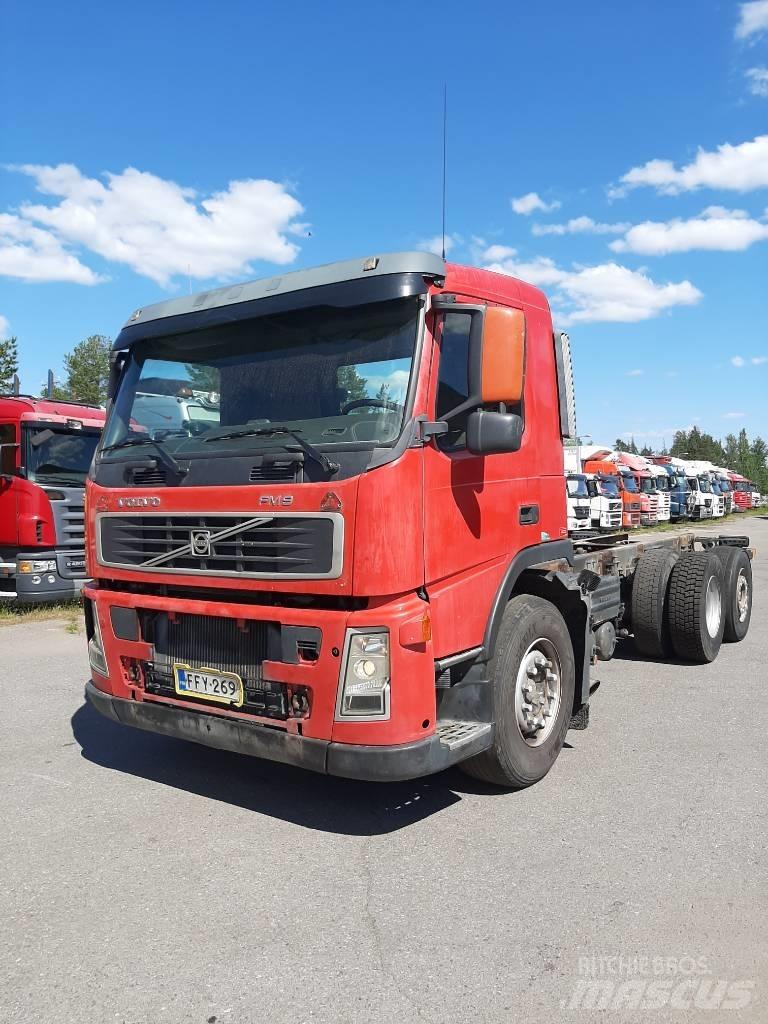 Volvo FM 9 Šasija ar kabīni