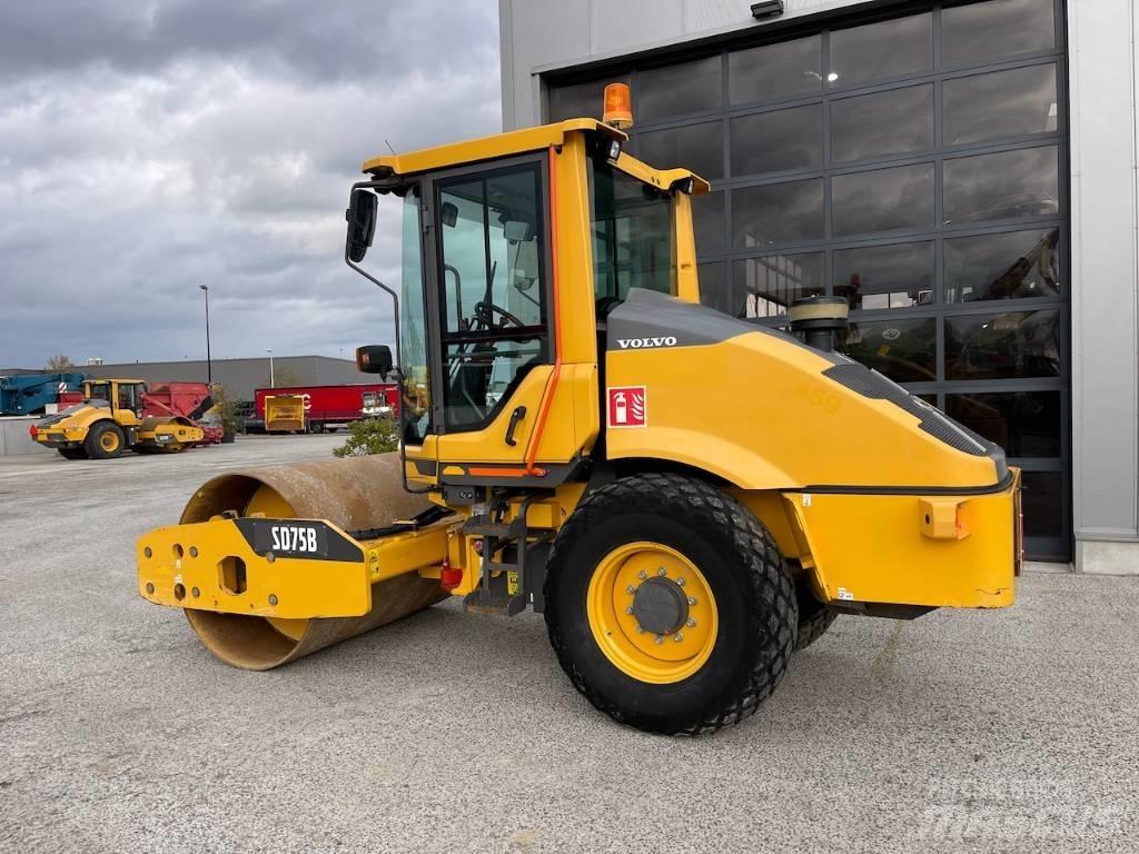 Volvo SD 75 B Kombinētie veltņi