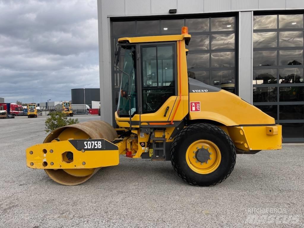 Volvo SD 75 B Kombinētie veltņi