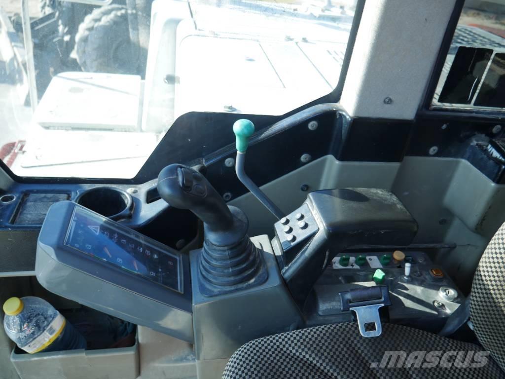 Takeuchi TB 1140 Kāpurķēžu ekskavatori