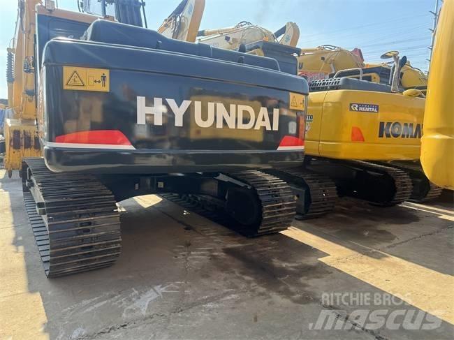 Hyundai Robex 220 LC Kāpurķēžu ekskavatori