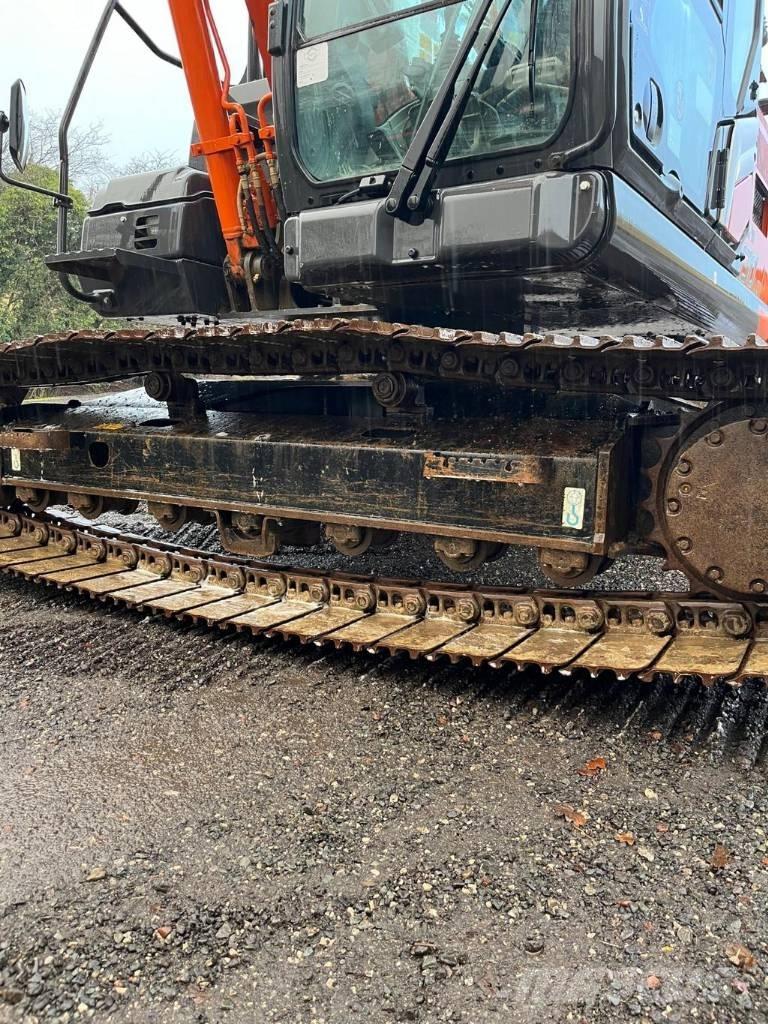 Hitachi ZX130 LCN-7 Kāpurķēžu ekskavatori