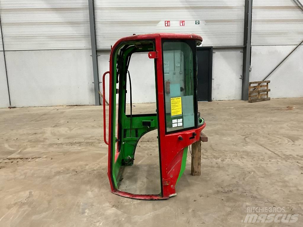 Yanmar Vio 20 / vio 25 Kabīnes un interjers