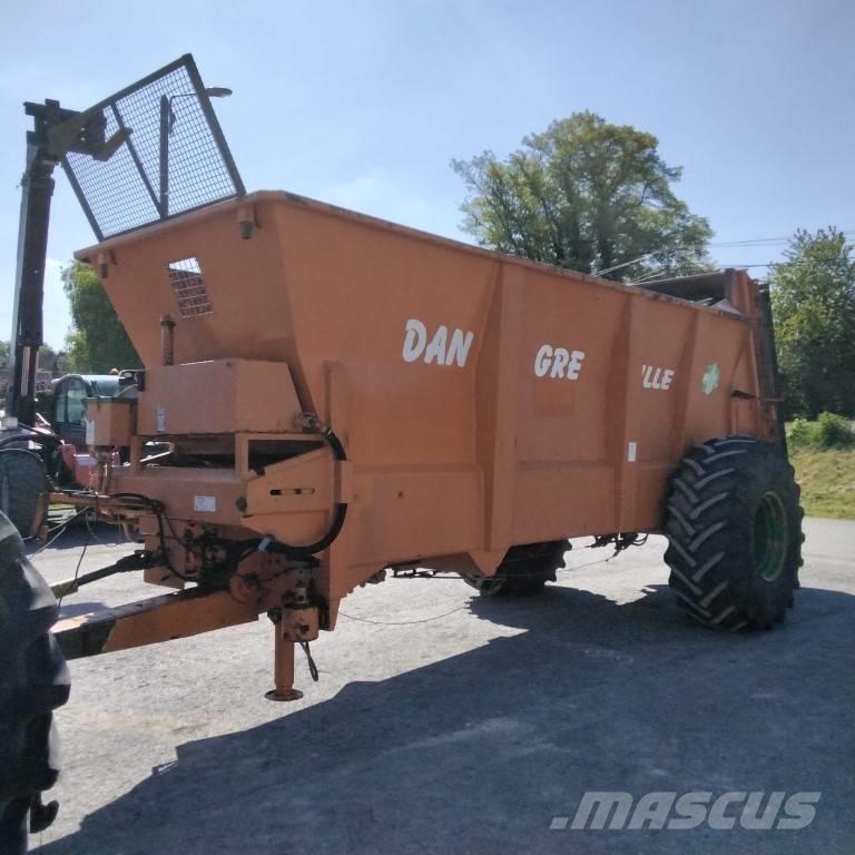 Dangreville EV 10 B1 Mēslojuma izkliedētājs