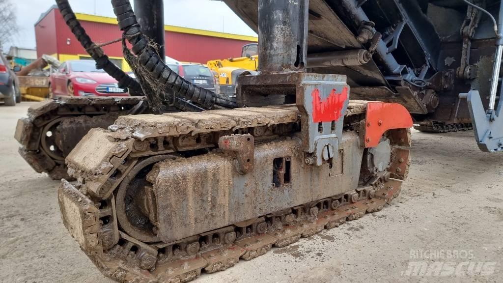 Wirtgen W210 Asfalta dzesēšanas iekārtas