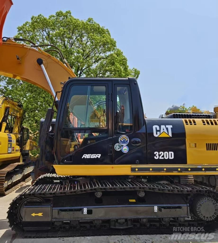 CAT 320 D Kāpurķēžu ekskavatori