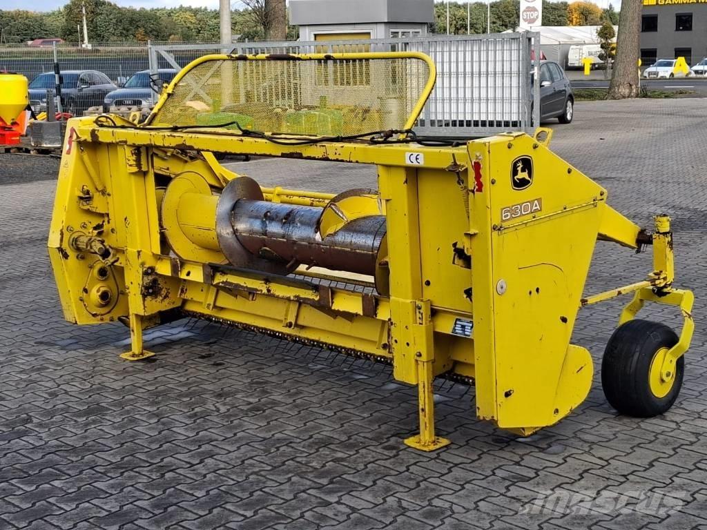 John Deere 630 A Lopbarības novācēji
