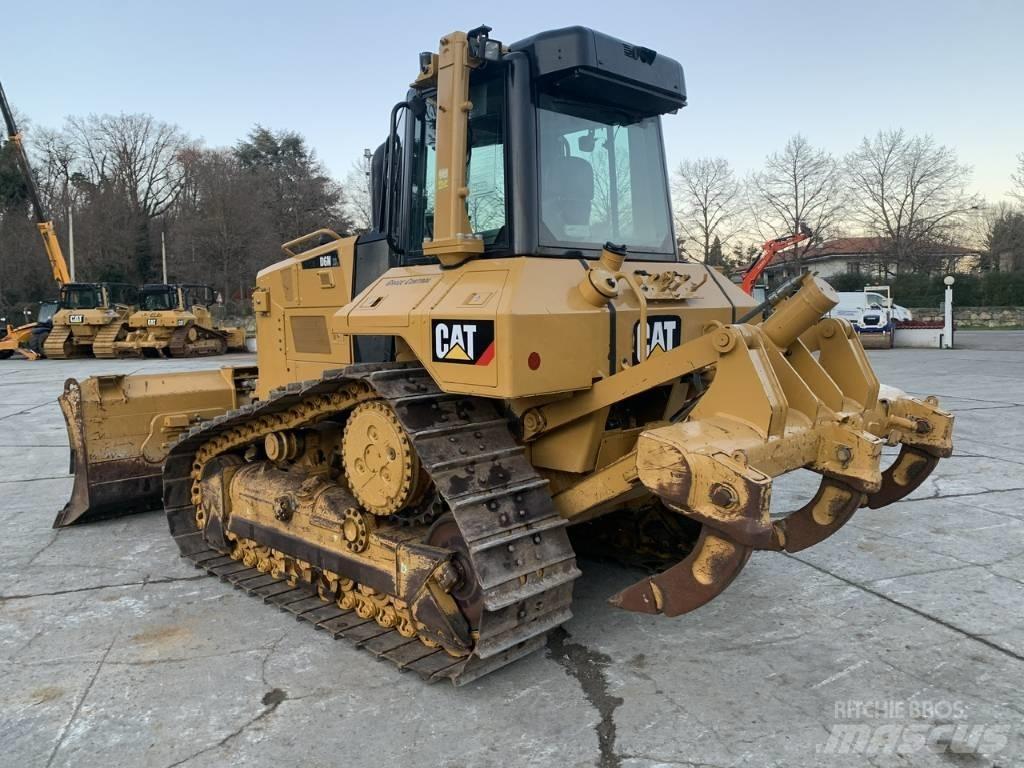 CAT D 6 N XL Kāpurķēžu buldozeri
