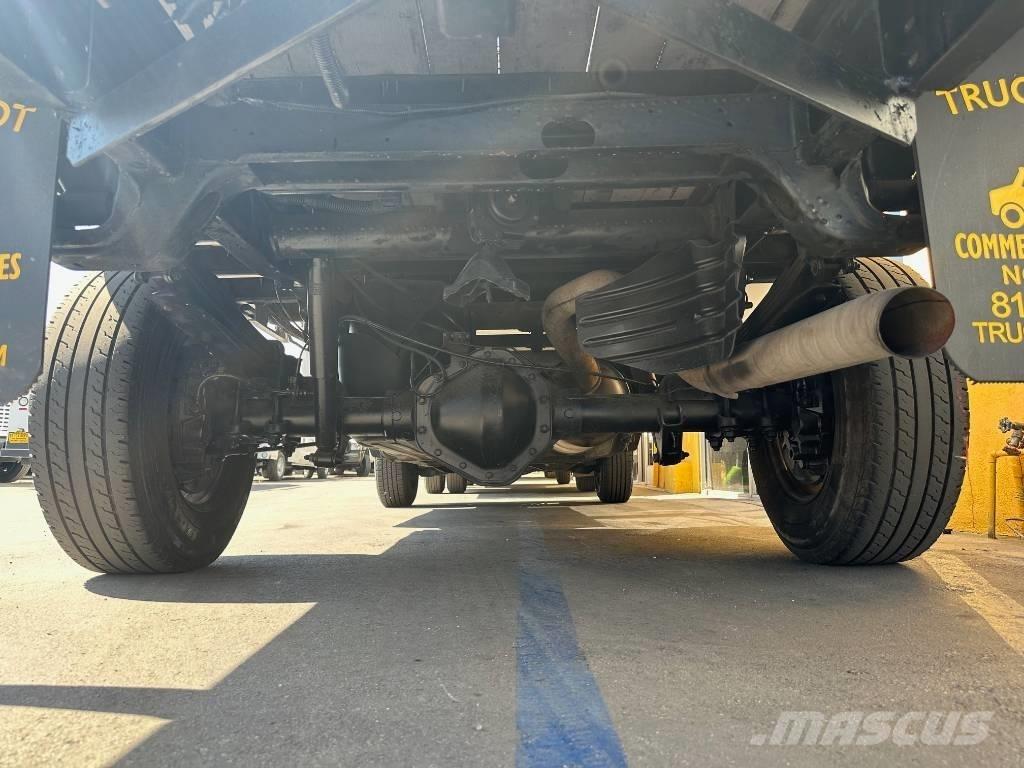 Chevrolet 2500 HD Vieglais kravas automobilis/izkraušana no sāniem
