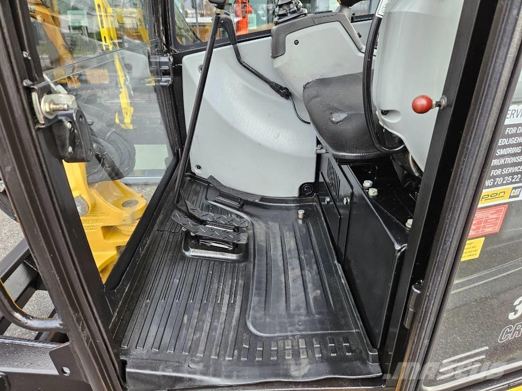CAT 302.7 D CR Mini ekskavatori < 7 t