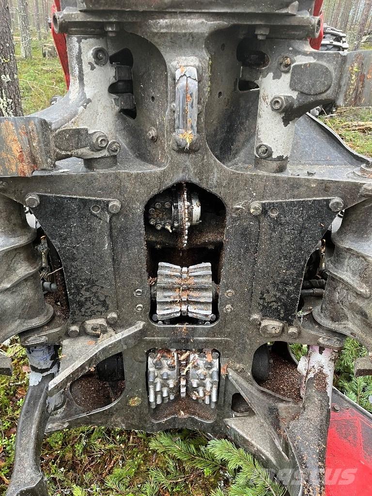 Komatsu 931 Harvesteri