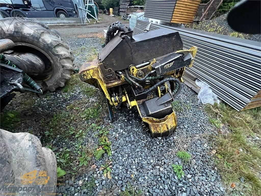 John Deere 1270E Harvesteri