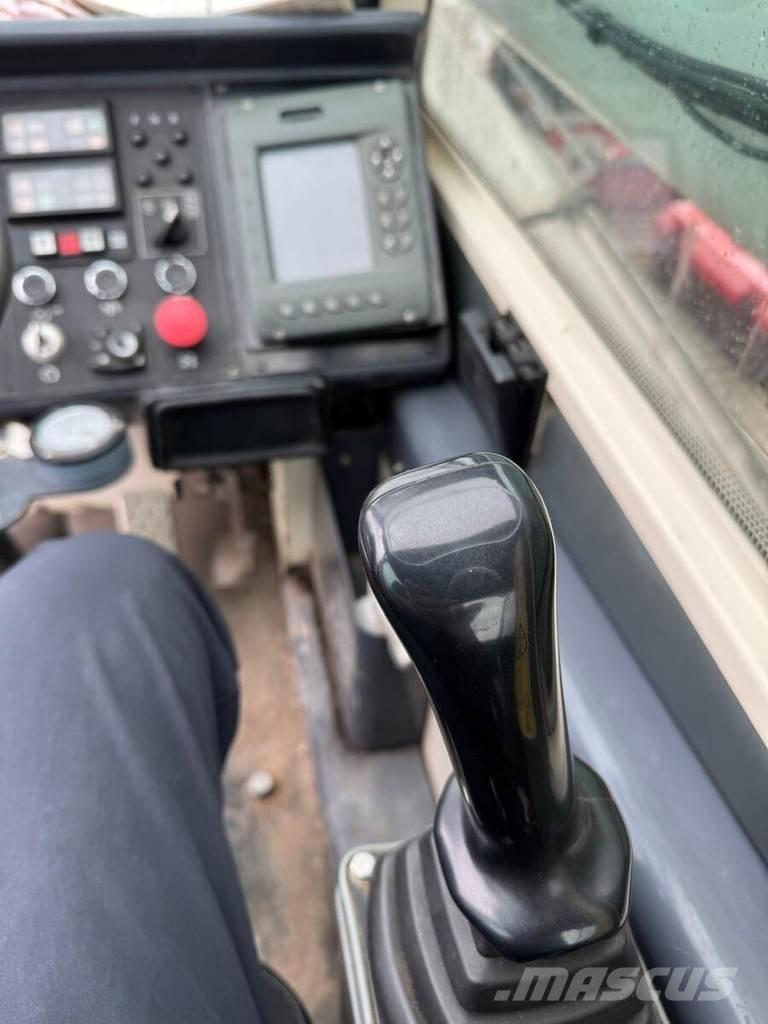 Terex AC40 Visurgājēji celtņi