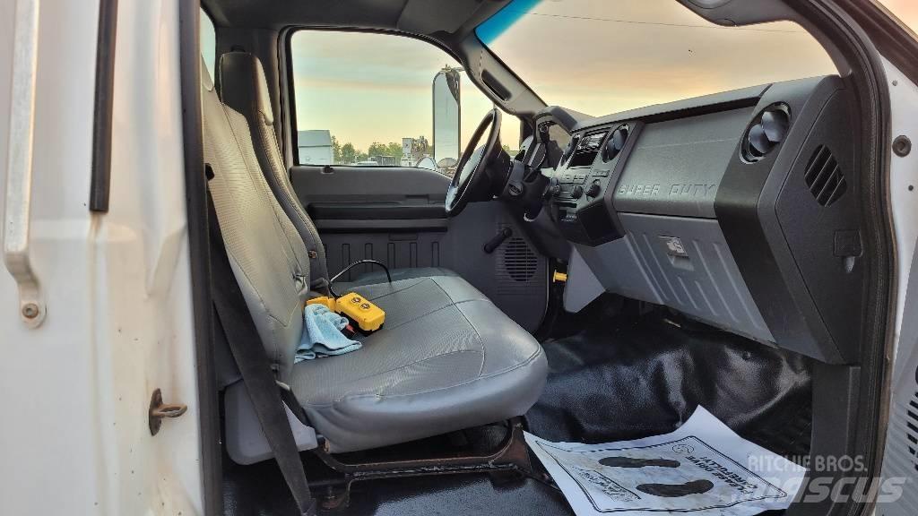 Ford F 650 SD Koka skaidu vedēji