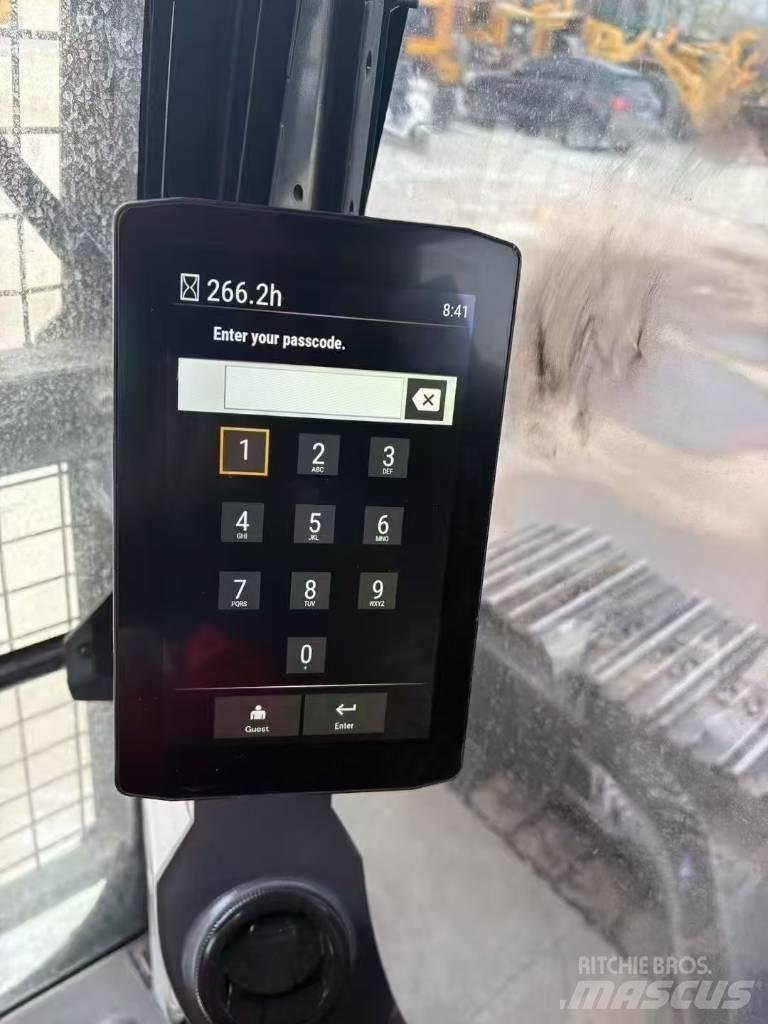 CAT 323GC Kāpurķēžu ekskavatori