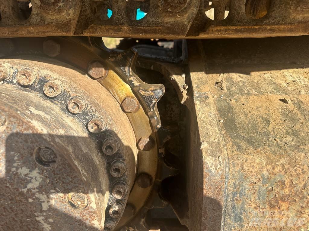CAT 320FL Kāpurķēžu ekskavatori