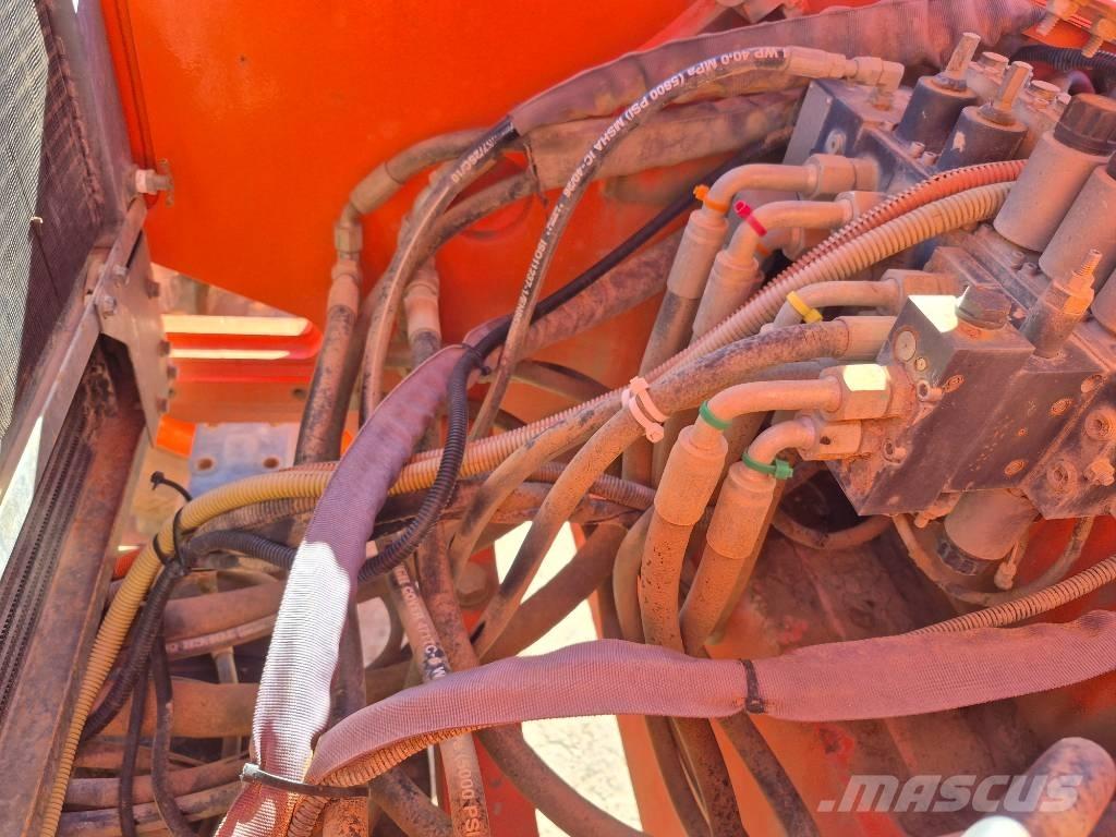 Xtreme XR1055 Teleskopiskie manipulatori