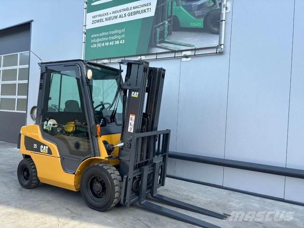 CAT GP25N Heftruck LPG tehnika