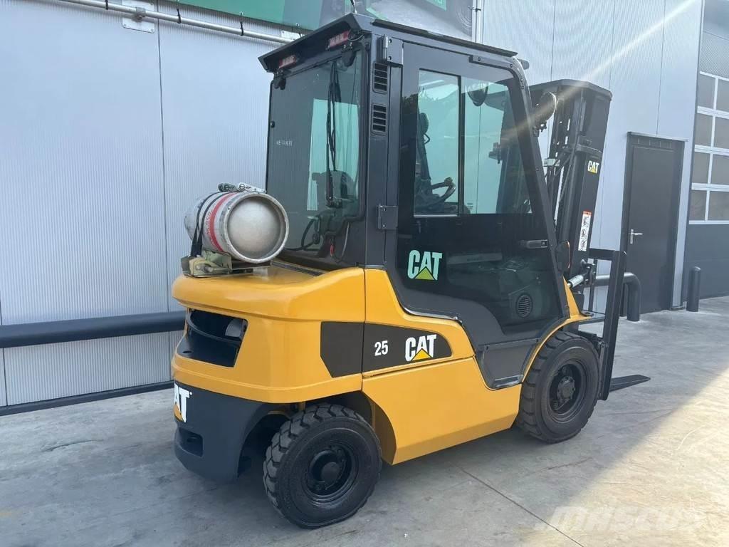 CAT GP25N Heftruck LPG tehnika