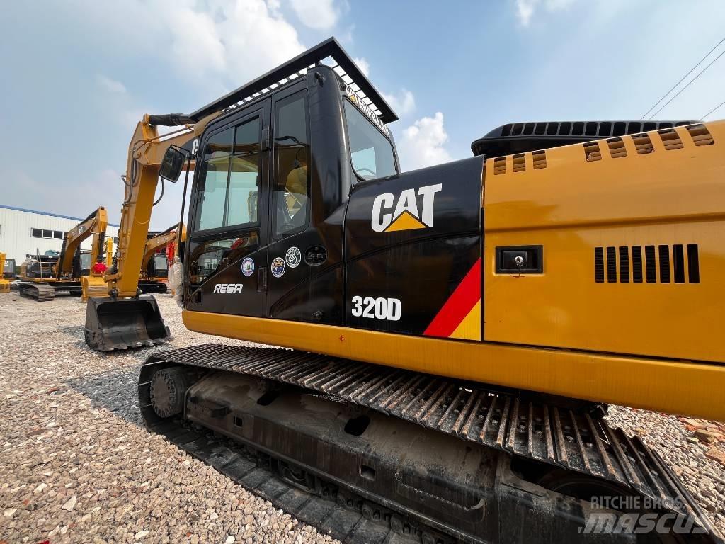 CAT 320 D Kāpurķēžu ekskavatori