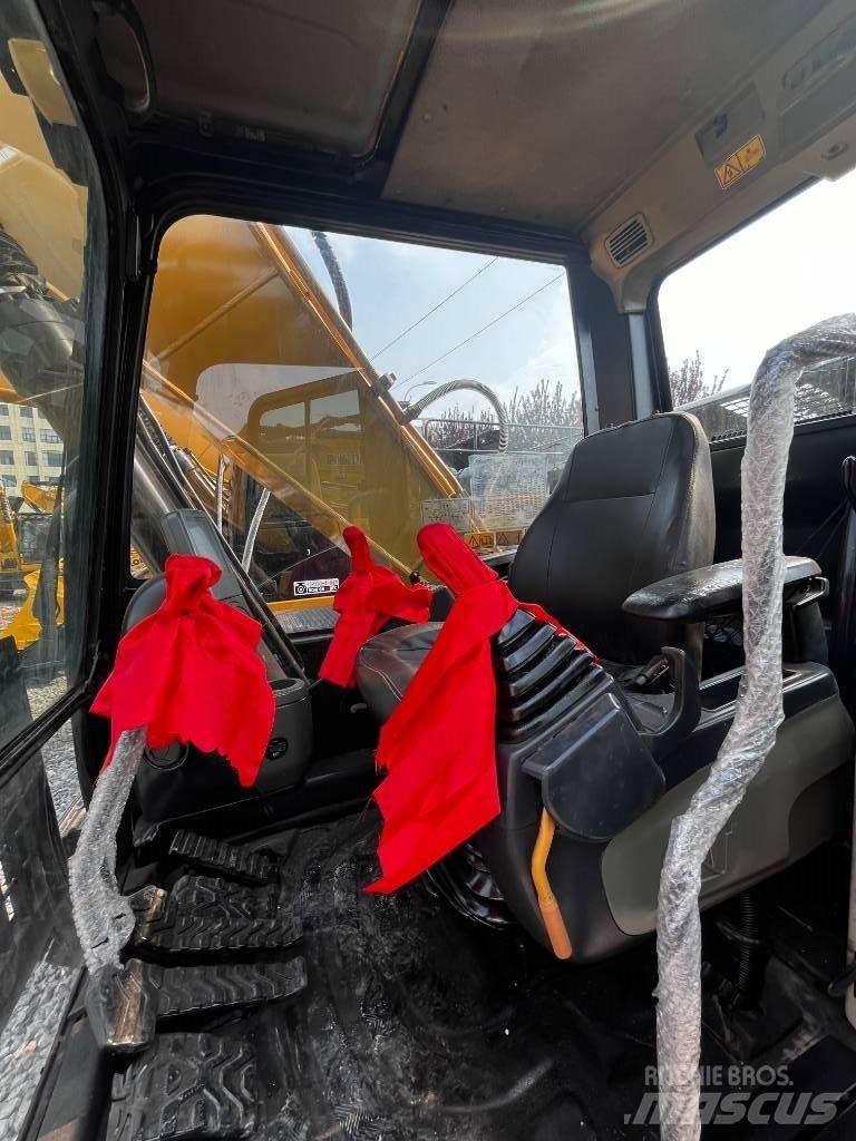 CAT 320 D Kāpurķēžu ekskavatori
