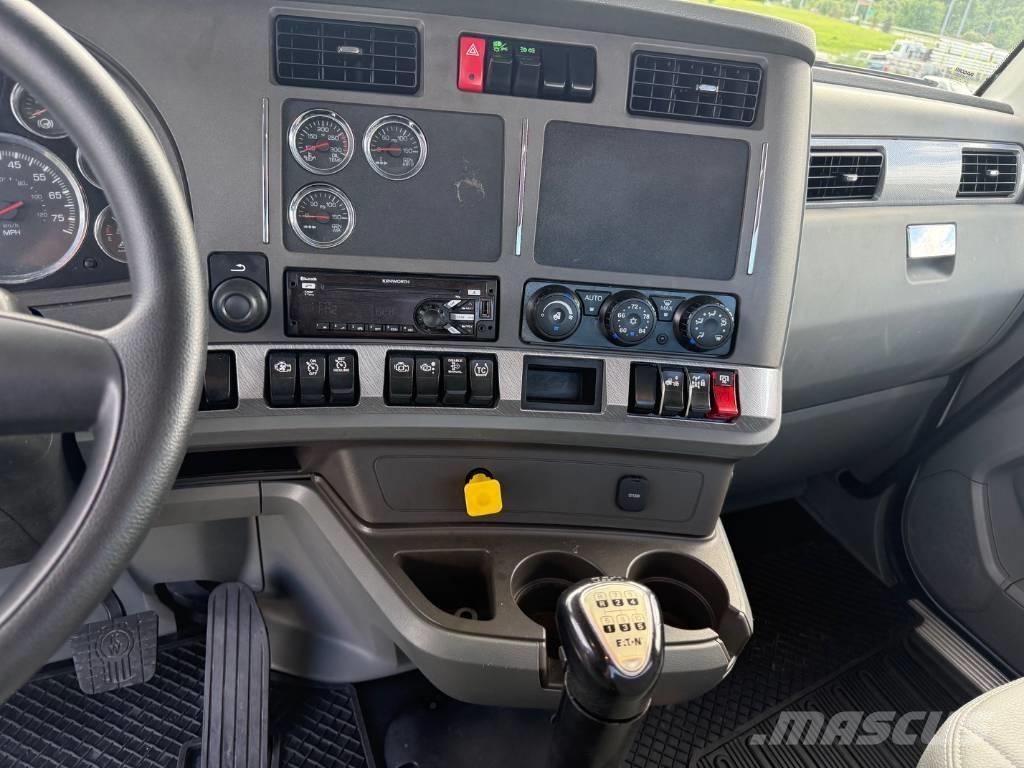 Kenworth T880 Evakuators ar manipulatoru