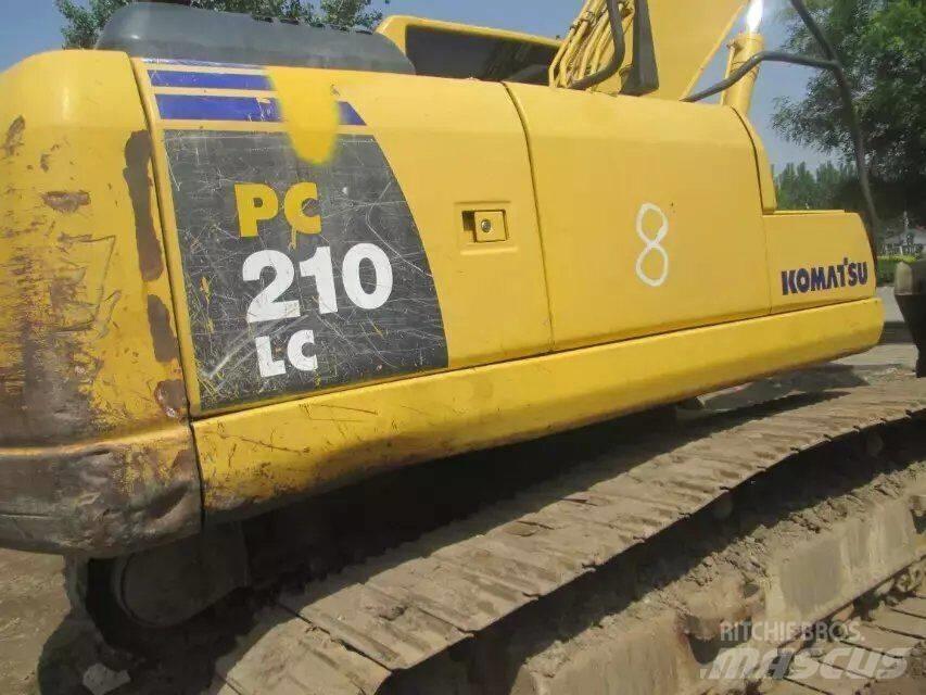 Komatsu PC 210-7 Kāpurķēžu ekskavatori