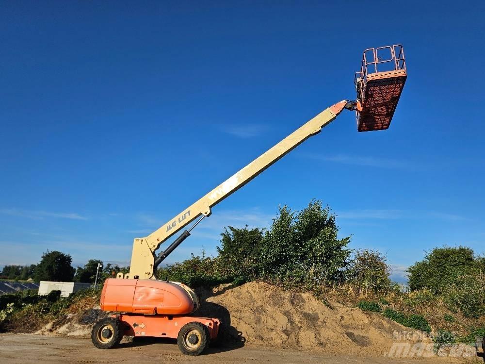 JLG 680S Teleskopiskie pacēlāji