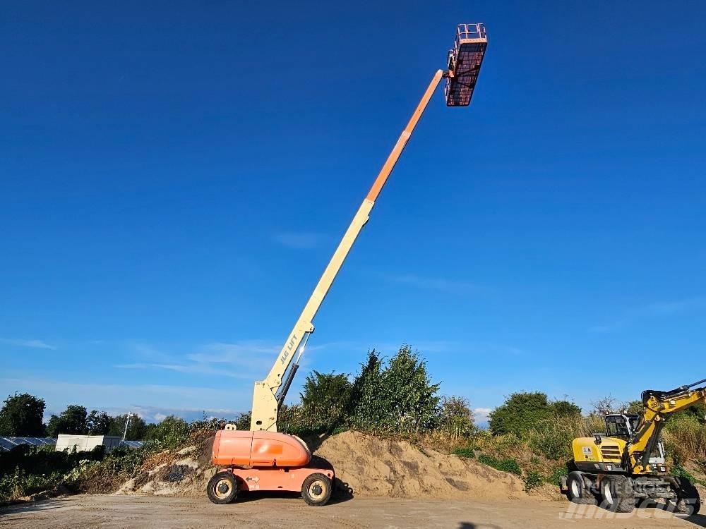 JLG 680S Teleskopiskie pacēlāji