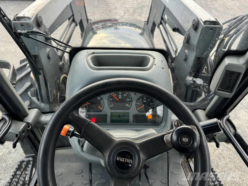 Valtra C 130 Traktori