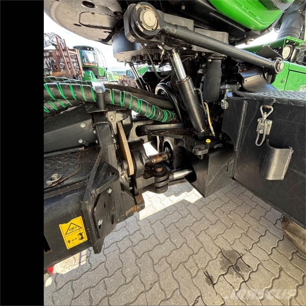 John Deere 1270 G Harvesteri