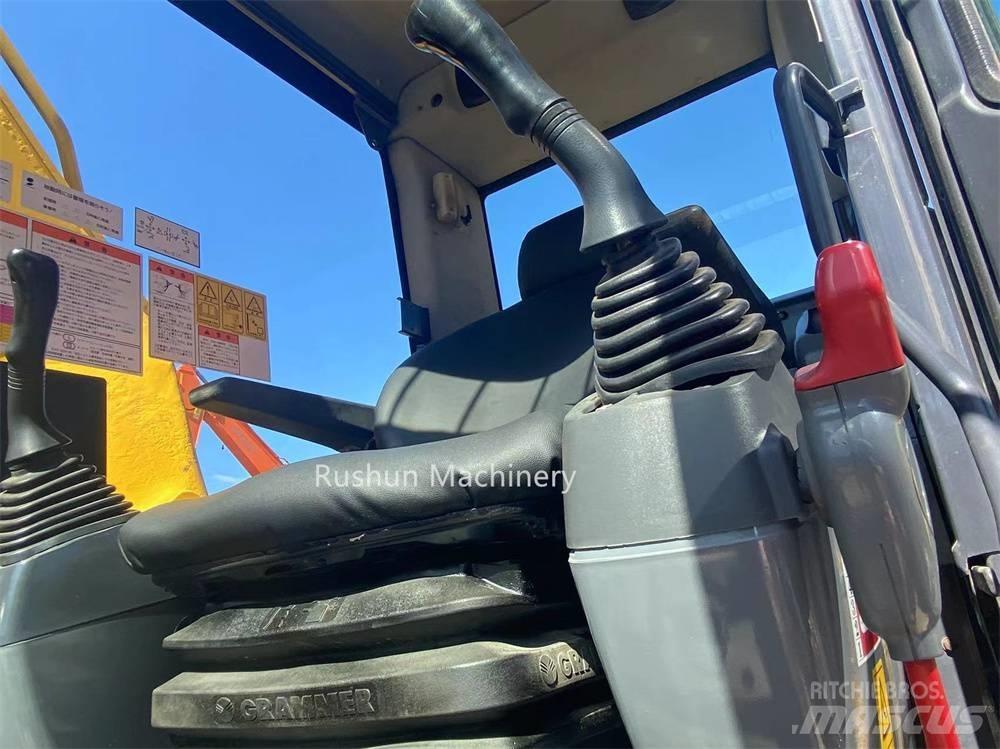 Komatsu PC 200 Kāpurķēžu ekskavatori