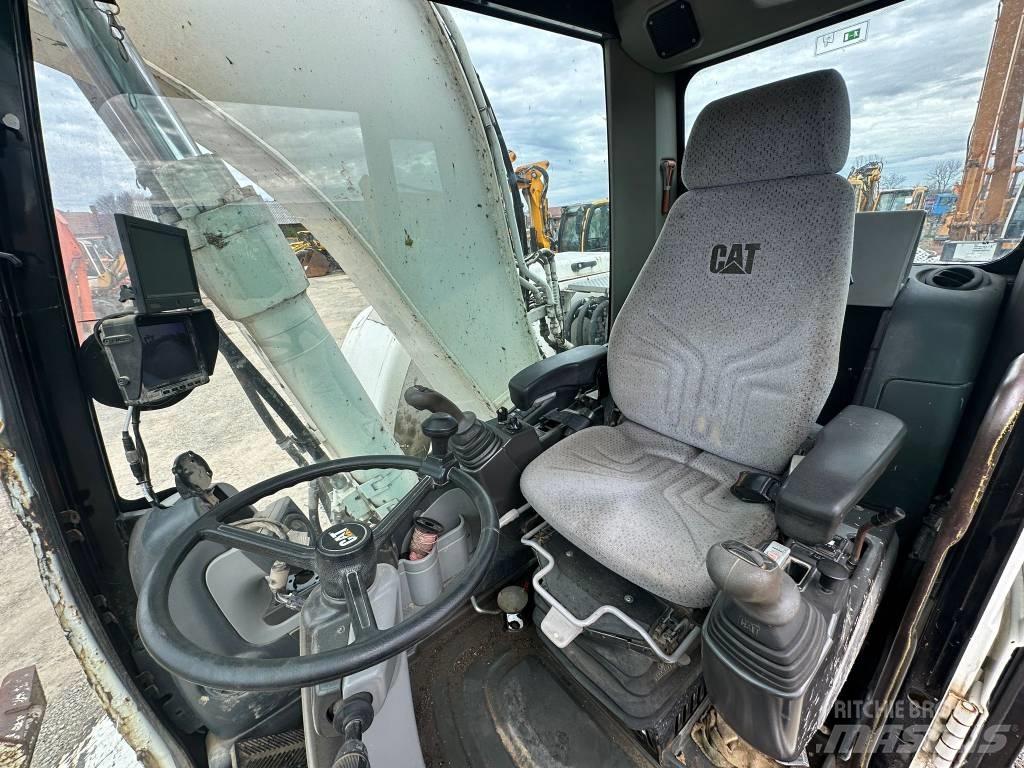 CAT M 316 D Ekskavatori uz riteņiem