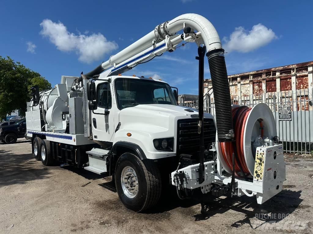 Freightliner 114 SD Kombinētās vakumsūkņa mašīnas