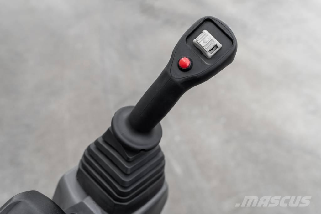 CASE CX 12 D Mini ekskavatori < 7 t