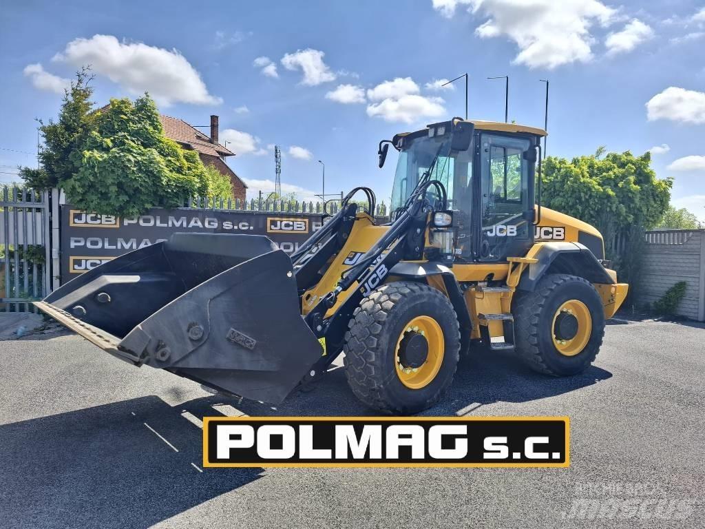 JCB 417 HT Iekrāvēji uz riteņiem